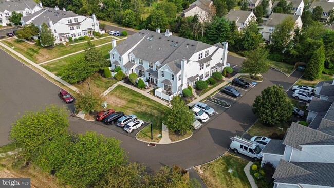 Building Photo - 540 Eagle Ct