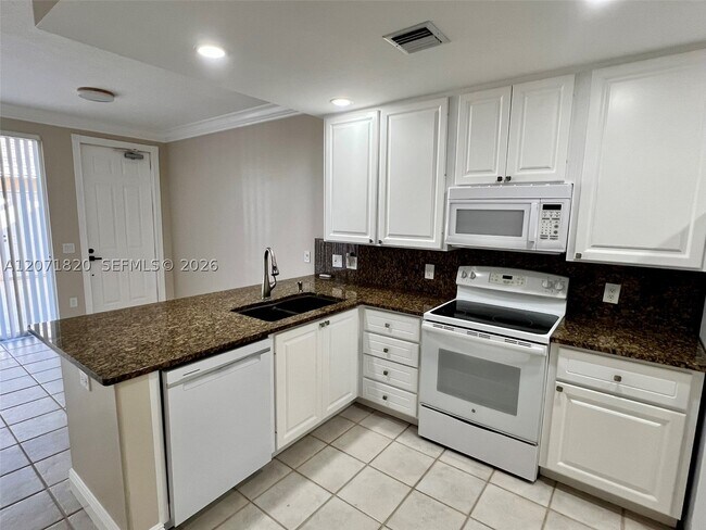 Building Photo - 314 Legare Ct