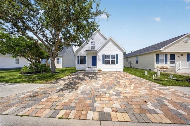 Building Photo - 250 Leawood Cir