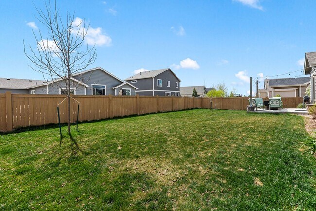 Building Photo - 3 Bedroom Ranch in Wellington