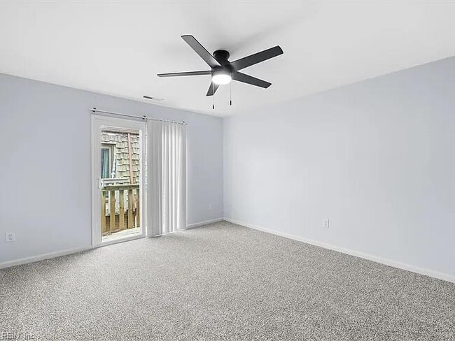 Building Photo - 1647 Ocean Bay Dr