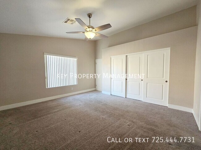 Building Photo - BEAUTIFUL 3 BED, 2 BATH HOME WITH OPEN FLO...