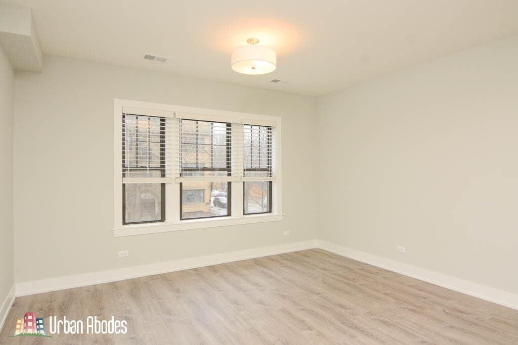 Building Photo - 1139 Maple Ave