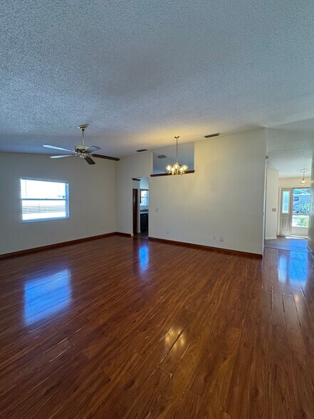 Building Photo - 3554 Irish Ln