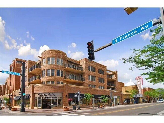 Building Photo - 3810 W 46th St