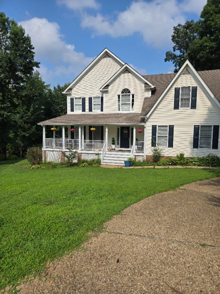 Building Photo - 15531 Hampton Crest Terrace