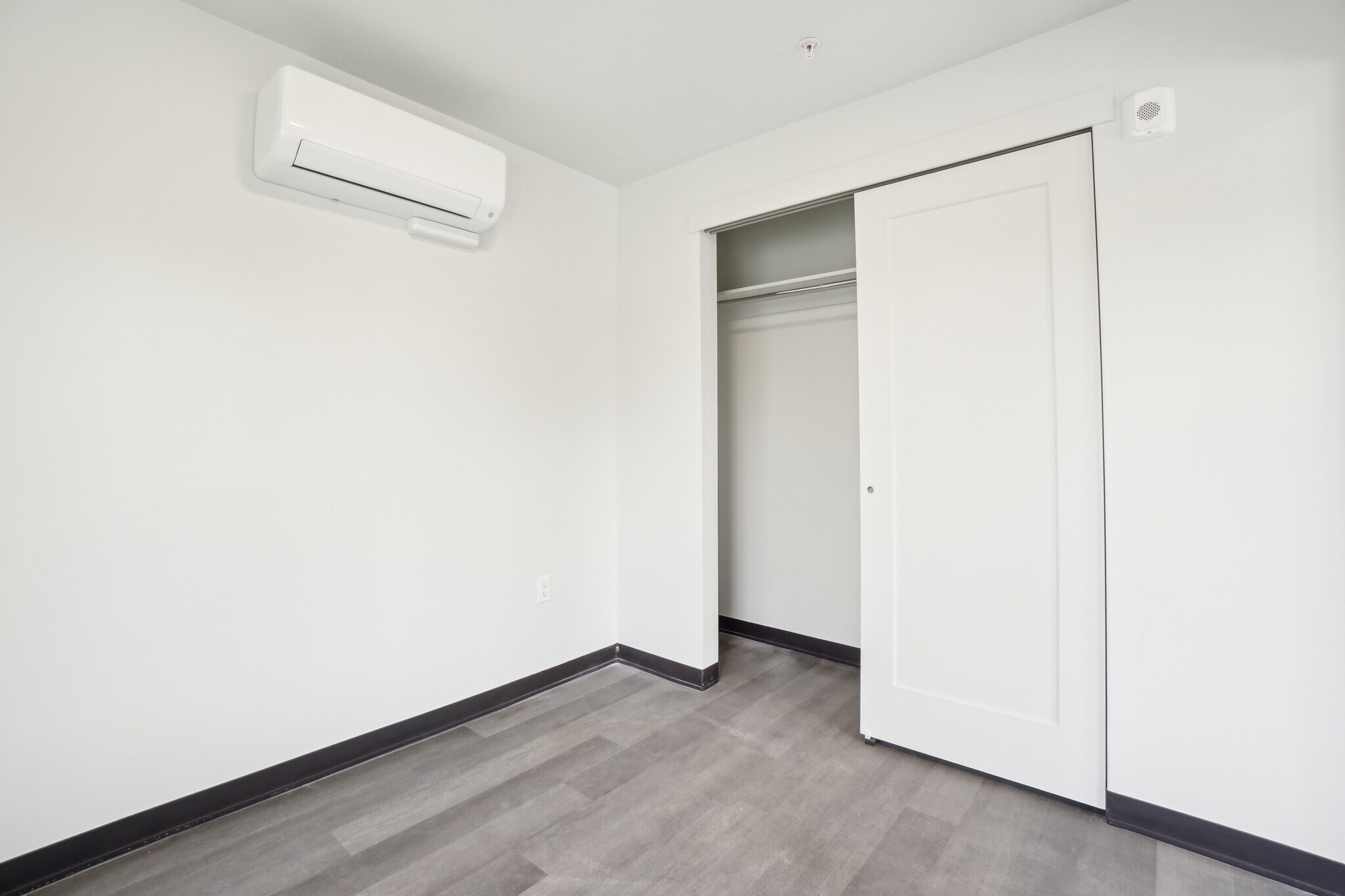 Building Photo - 1326 S 500 E