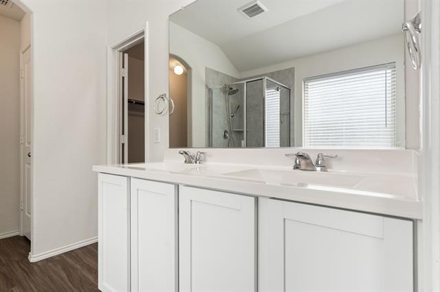 Building Photo - 312 Saguaro Dr