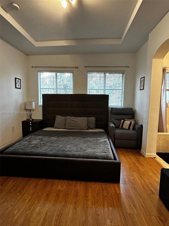 Building Photo - 10775 NW 83rd Terrace