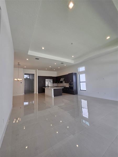 Building Photo - 9421 Tulip Leaf Ct