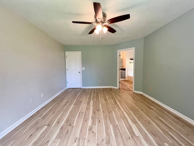 Building Photo - 104 Weatherby Ct