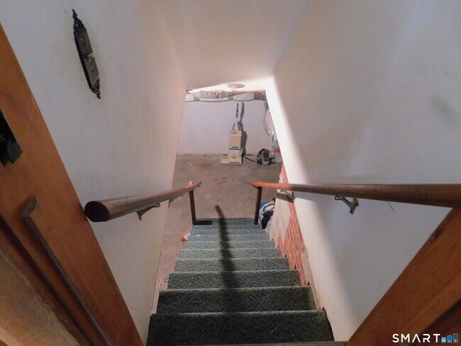 Building Photo - 125 Whittington Ave