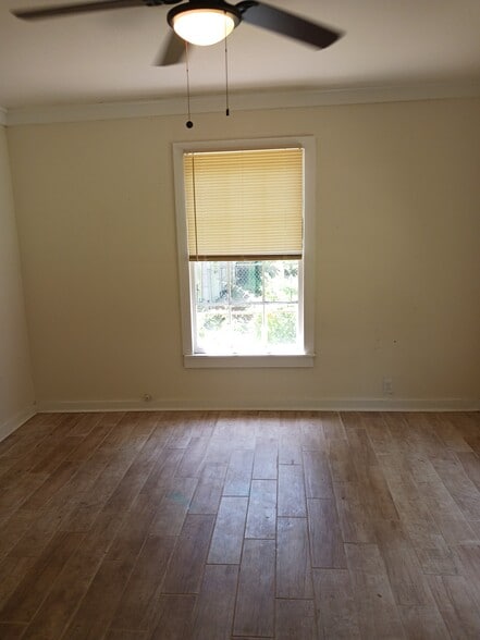 Building Photo - 1012 N 23rd St