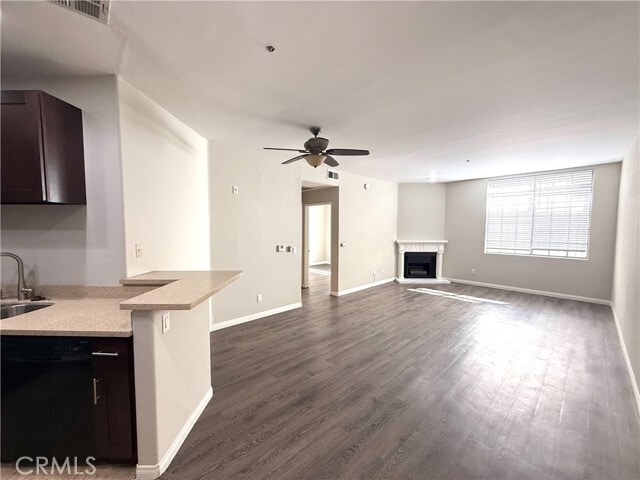 Building Photo - 1450 N Vista St