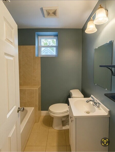 Inside Bathroom view 2nd floor - 2115 Sigel St