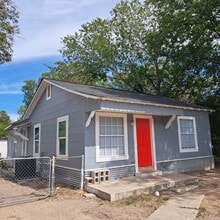 Building Photo - 909 Sims Ave