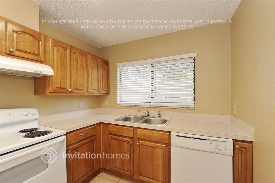 Building Photo - 12356 Witheridge Dr