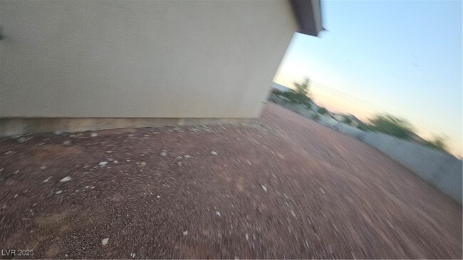 Building Photo - 6048 Moonlight Dr