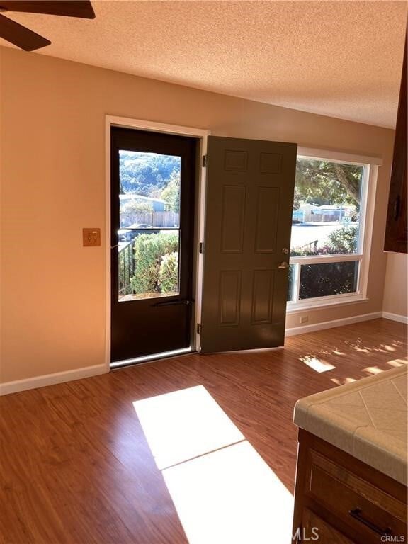 Building Photo - 1750 Prefumo Canyon Rd