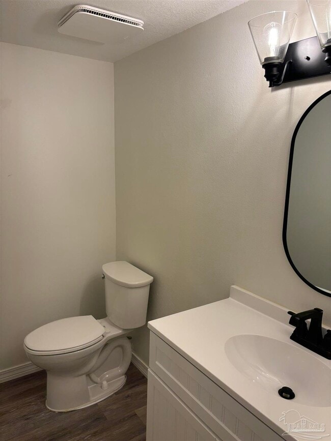 Building Photo - 4712 Huron Dr