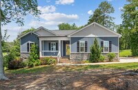 Building Photo - Charming 3-Bedroom Bunn Home with Granite ...