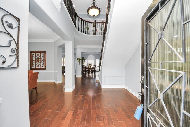 Building Photo - 22010 Castlewind Ct