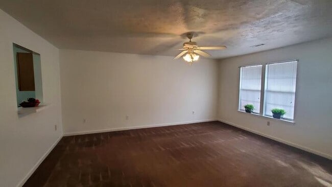 Building Photo - 1091 Micha Way