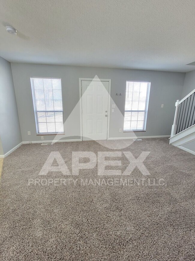 Building Photo - 3 Bd - 2 Ba Single Family Home in North Knoxville - Fountain City!