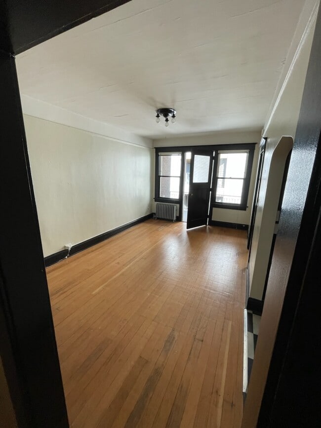Building Photo - Allendale Apartments