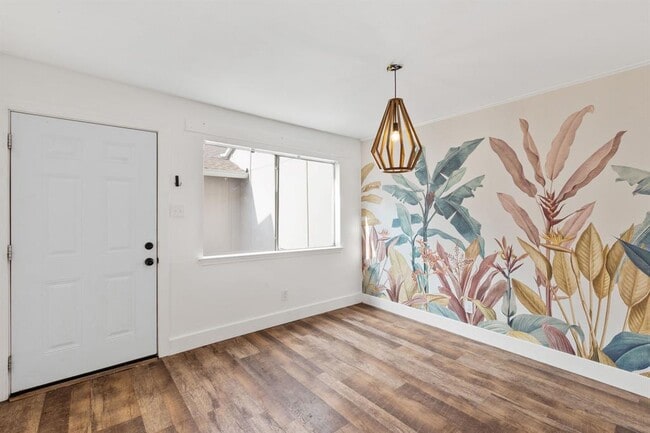 Building Photo - 1712 Timber Ridge Rd