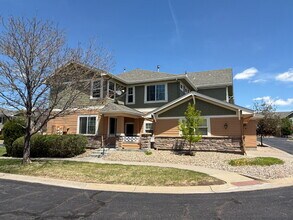 Building Photo - "Spacious 2-Bed Condo with 2.5 Baths in Aurora – Quiet Community in Aurora
