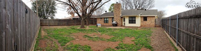 Building Photo - 5011 Sand Beach Rd