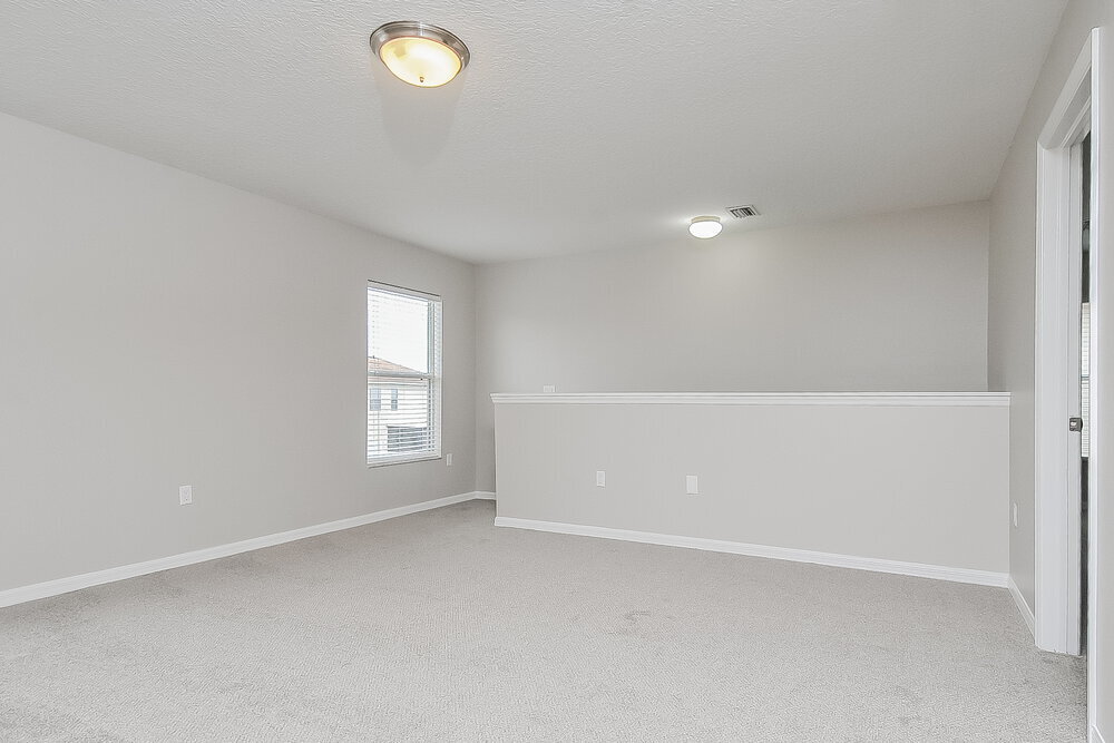 Building Photo - 10435 Frog Pond Dr