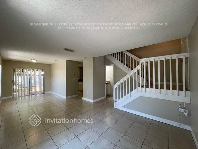 Building Photo - 4220 SW 72nd Terrace