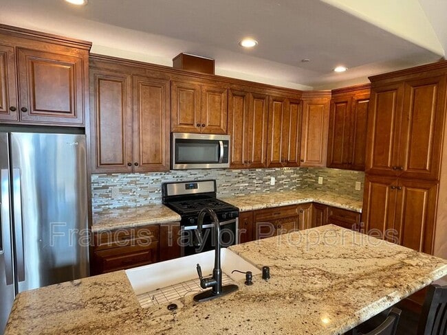Building Photo - 14398 Harvest Crescent