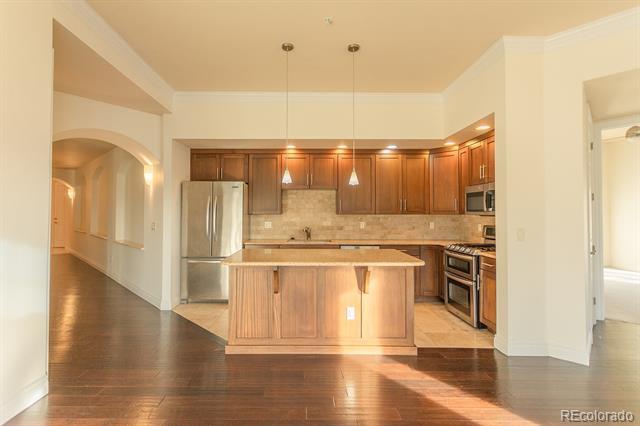 Building Photo - 1120 Delaware St