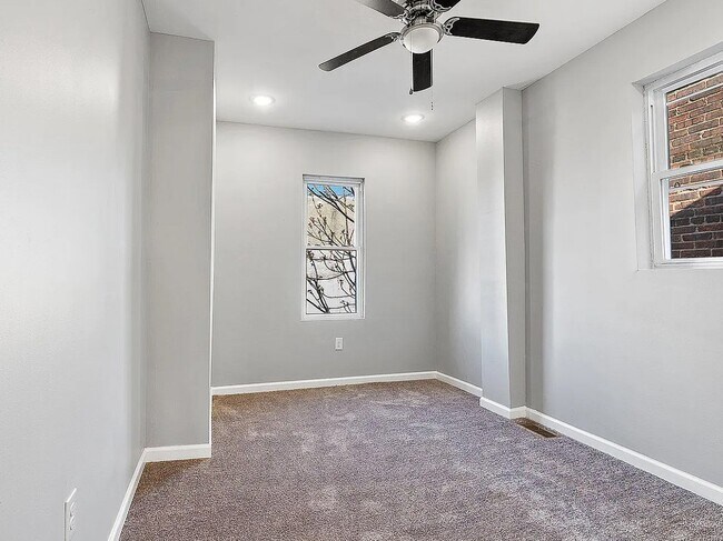 Building Photo - 1754 Georges Ln