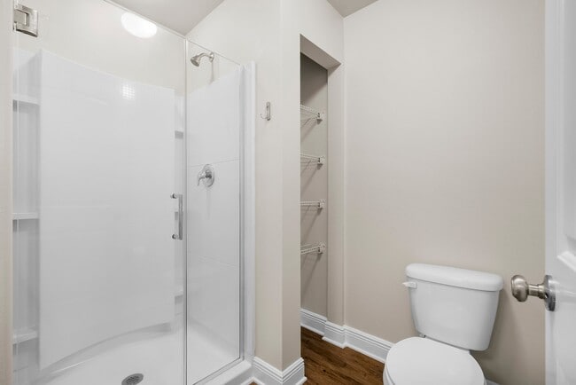 Building Photo - 5980 Callaway Cir