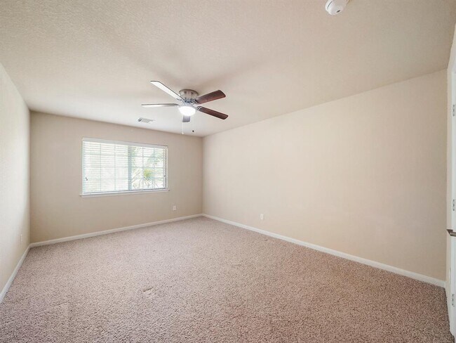 Building Photo - 1235 Glenwood Canyon Ln
