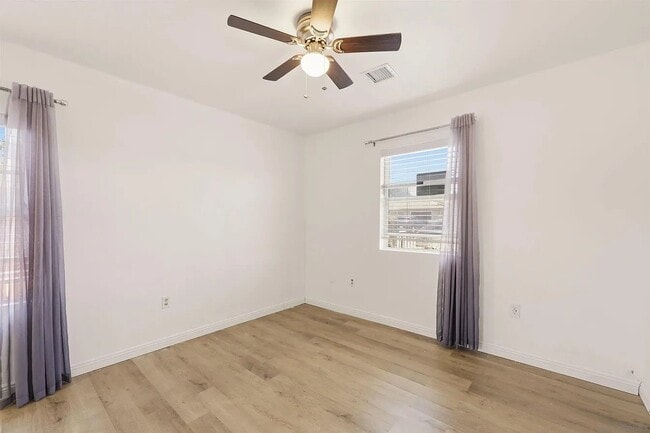 Building Photo - 6404 Zena Dr