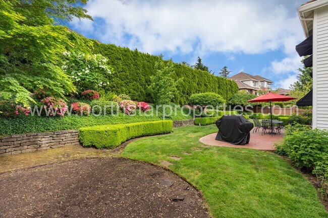 Building Photo - 16754 Quail Ct