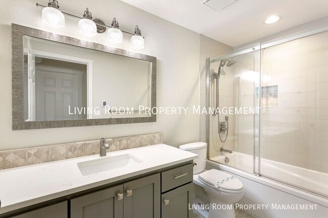 Building Photo - 11315 SW 51st Ave
