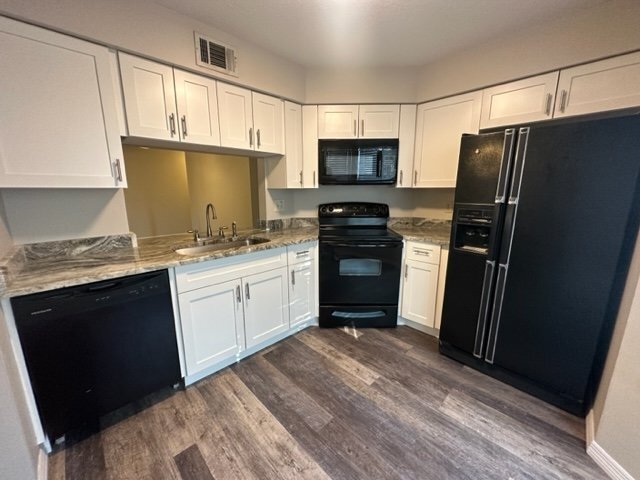 Building Photo - "Charming 3-Bed Condo with Scenic Views & Granite Finishes in Melbourne"