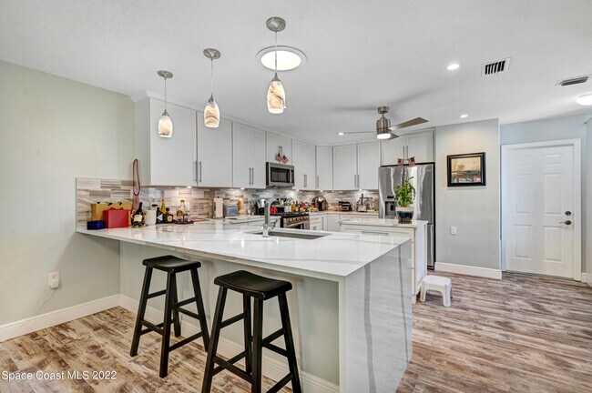 Building Photo - 156 Plover Ln