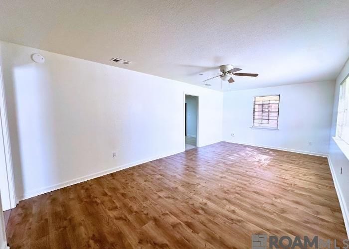 Building Photo - 1310 Aster St