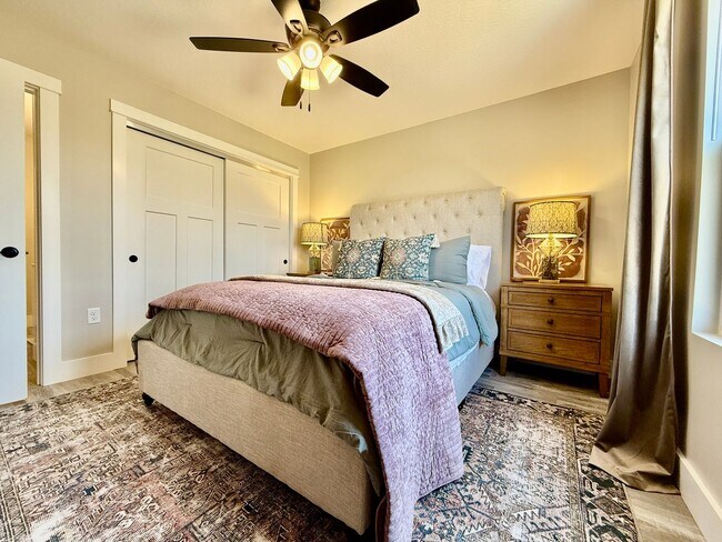 Building Photo - New Construction Home In West Chester, OH 5 BR