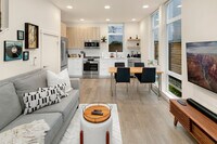 Building Photo - 233 14th Ave E