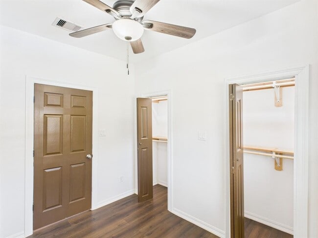Building Photo - 21613 Erika Ct
