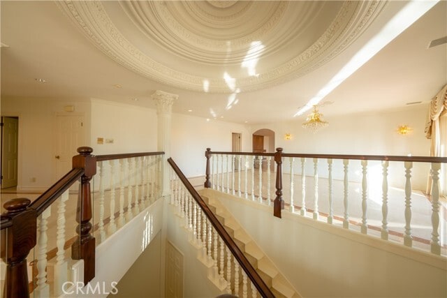 Building Photo - 984 La Cresta Pl