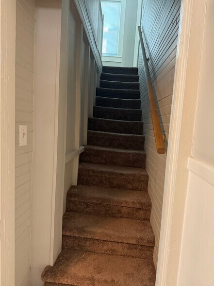 Building Photo - 416 Whitsett Ave